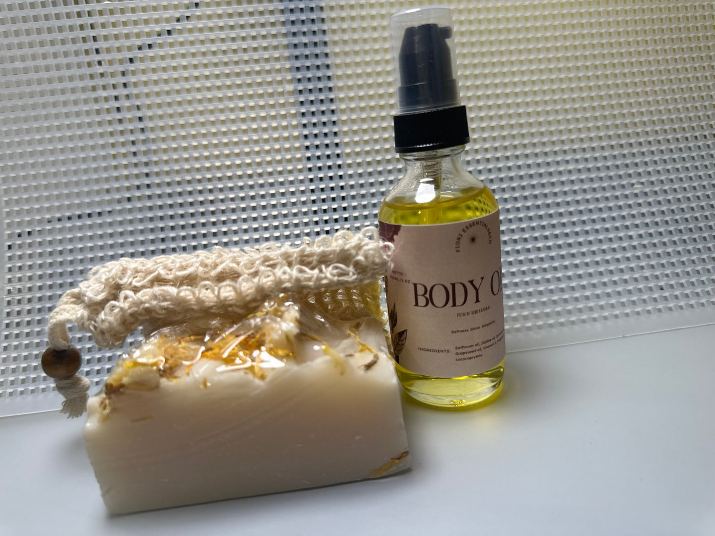 Nourish & Glow gift set