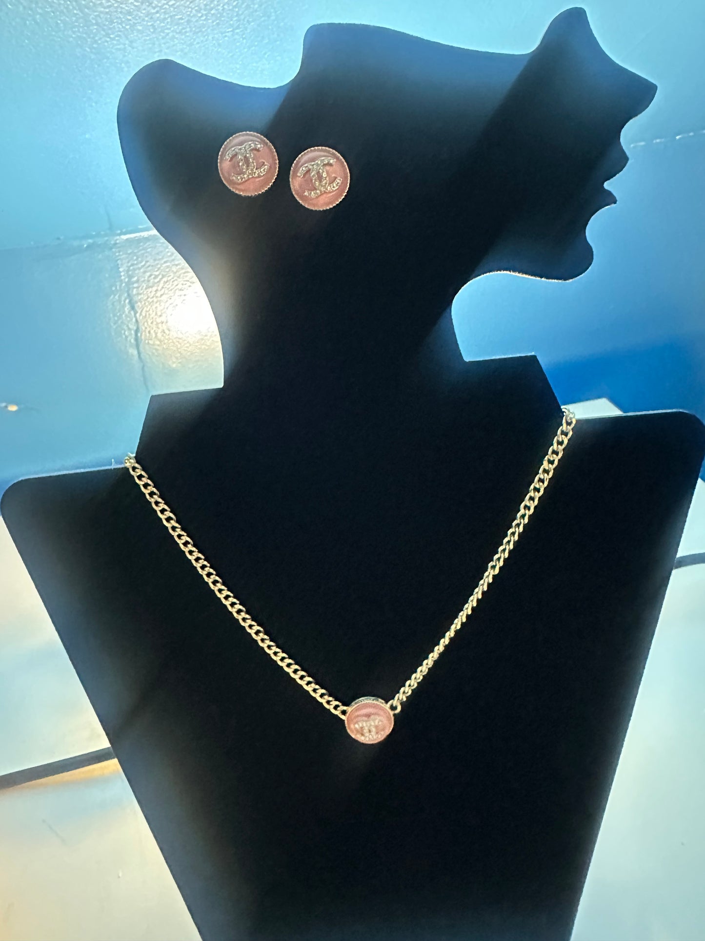 Pink Chelsea necklace and earrings set